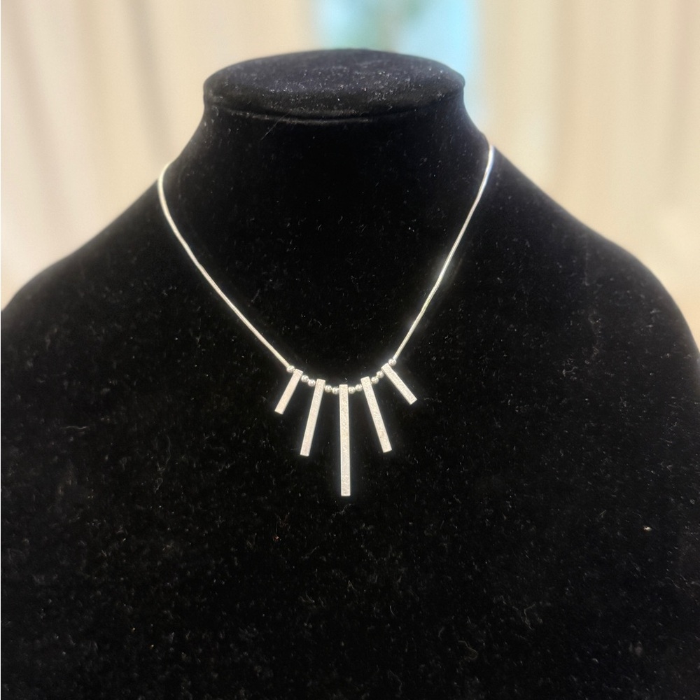 Elegant Silver Necklace with Bar Pendants